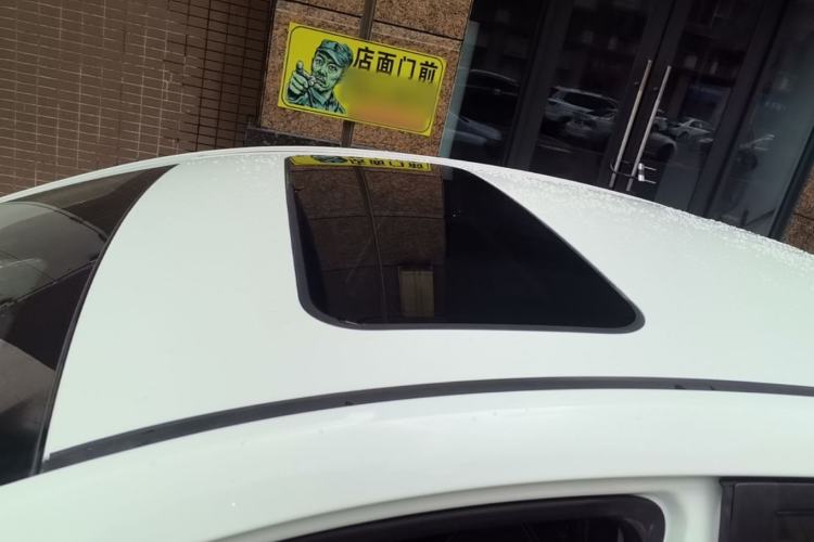 Used Geely Auto Emgrand 2021 UP 1.5L CVT Luxury Model Roof