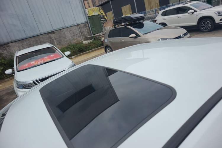 Used Geely Auto Emgrand 2021 UP 1.5L CVT Advanced Edition Roof