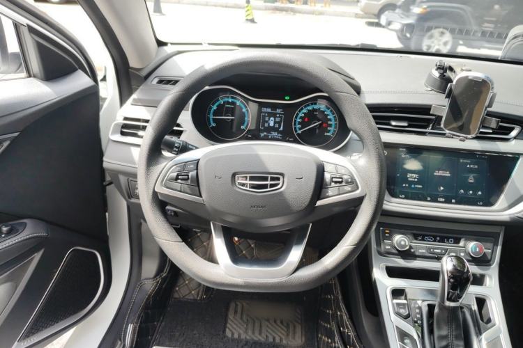 Used Geely Auto Emgrand 2021 UP 1.5L CVT Luxury Model Steering Wheel