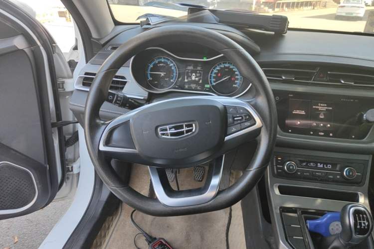 Used Geely Auto Emgrand 2021 UP 1.5L Manual Luxury Model Steering Wheel