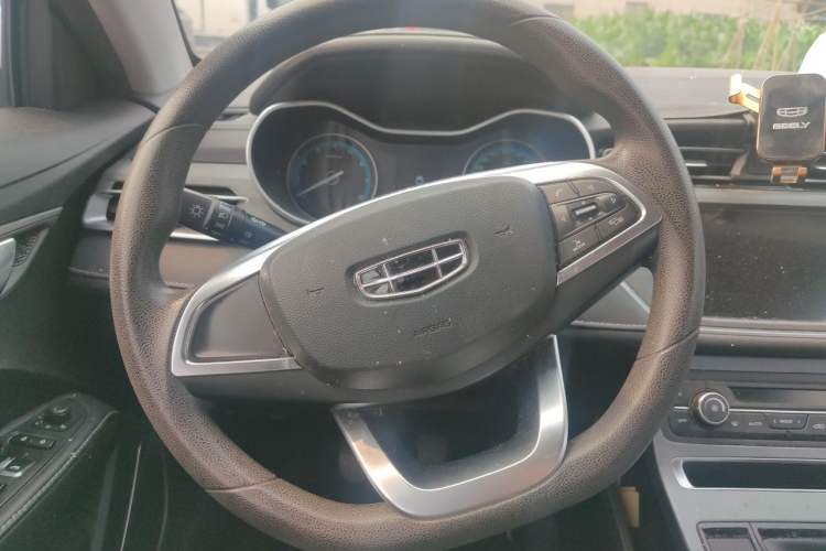 Used Geely Auto Emgrand 2021 UP 1.5L Manual Luxury Model Steering Wheel