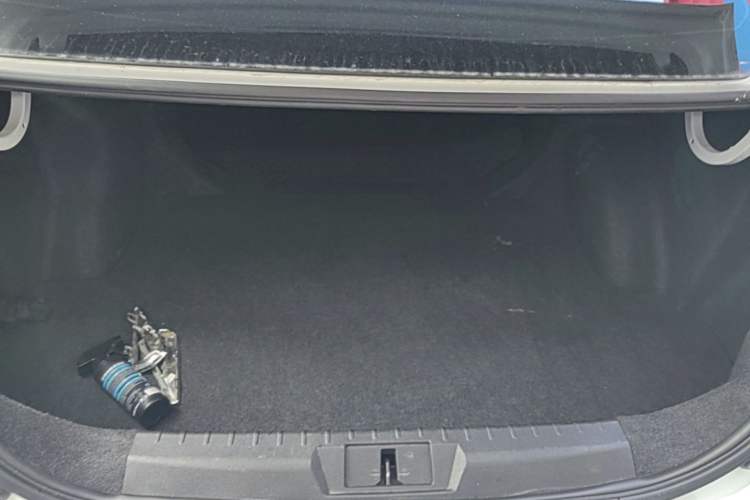 Used Geely Auto Emgrand 2021 UP 1.5L CVT Comfort Model Trunk