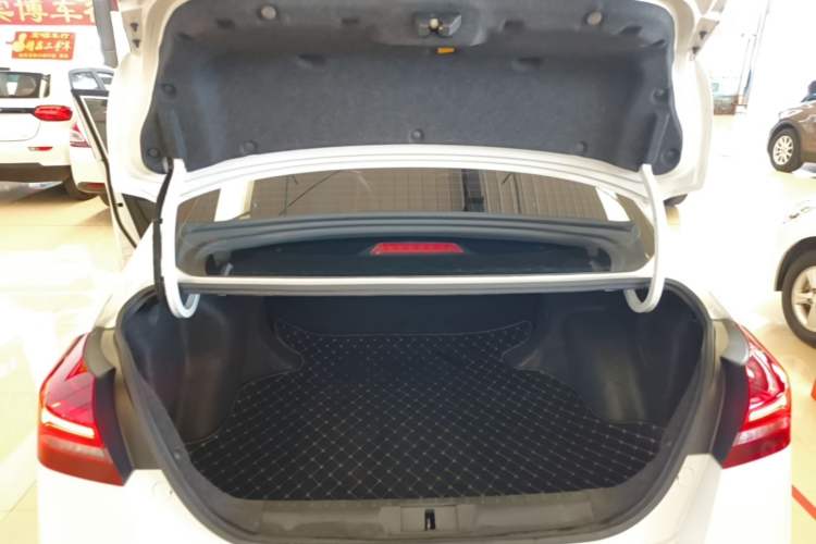 Used Geely Auto Emgrand 2021 UP 1.5L Manual Luxury Model Trunk
