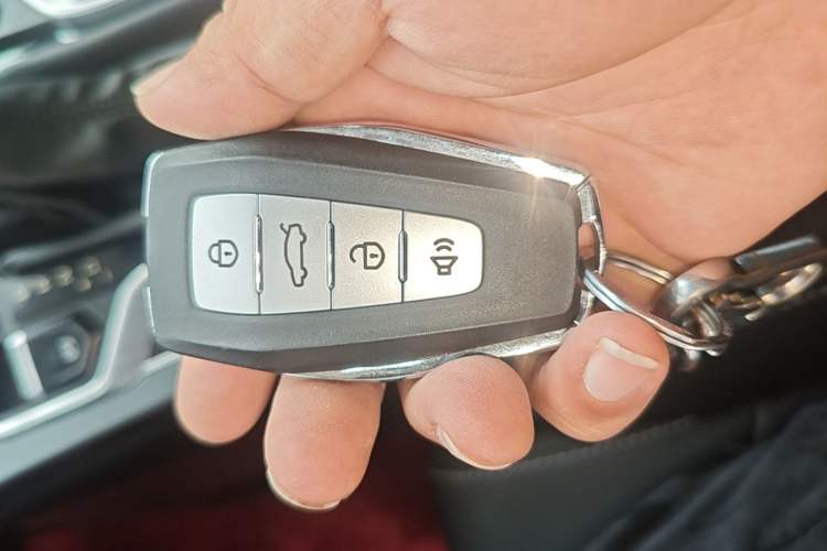 Used Geely Auto Emgrand 2021 UP 1.5L CVT Advanced Edition Vehicle Key