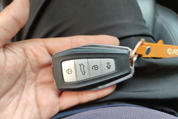 Used Geely Auto Emgrand 2021 UP 1.5L Manual Luxury Model Vehicle Key