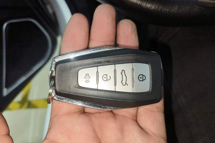 Used Geely Auto Emgrand 2021 UP 1.5L CVT Advanced Edition Vehicle Key