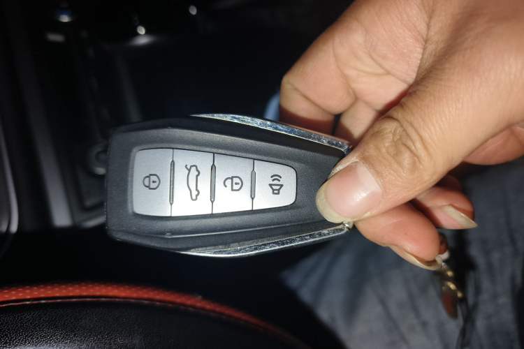 Used Geely Auto Emgrand 2021 UP 1.5L CVT Advanced Edition Vehicle Key