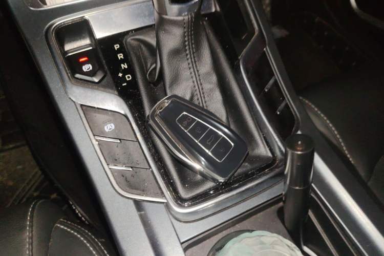 Used Geely Auto Emgrand 2021 UP 1.5L CVT Luxury Model Vehicle Key