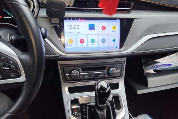 Used Geely Auto Emgrand 2021 UP 1.5L CVT Advanced Edition Audio And AC Panel