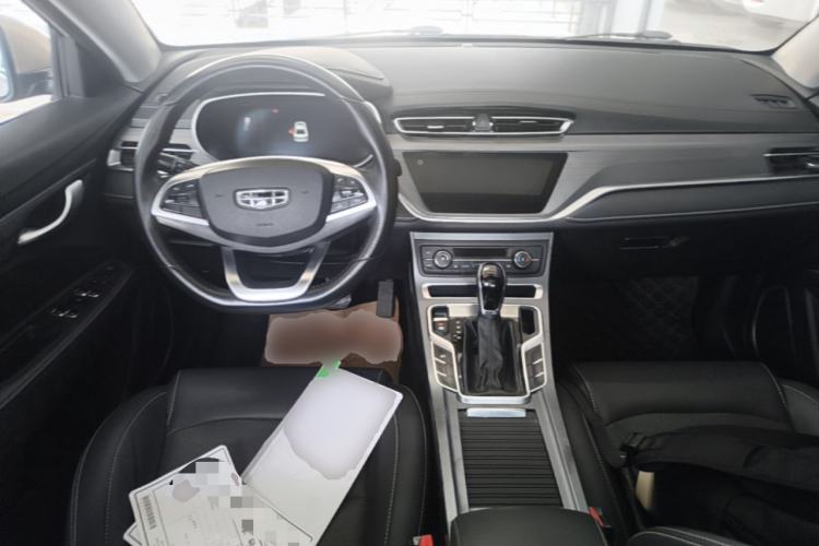 Used Geely Auto Emgrand 2021 UP 1.5L CVT Advanced Edition Center Console