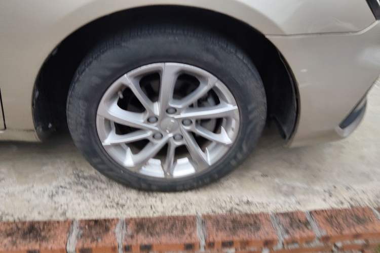 Used Geely Auto Emgrand 2021 UP 1.5L CVT Advanced Edition Right Front Wheel Hub