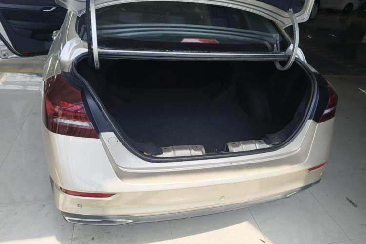 Used Geely Auto Emgrand 2021 UP 1.5L CVT Advanced Edition Trunk