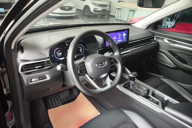 Used Geely Auto Emgrand 2022 4th Generation 1.5L CVT Luxury Model Center Console