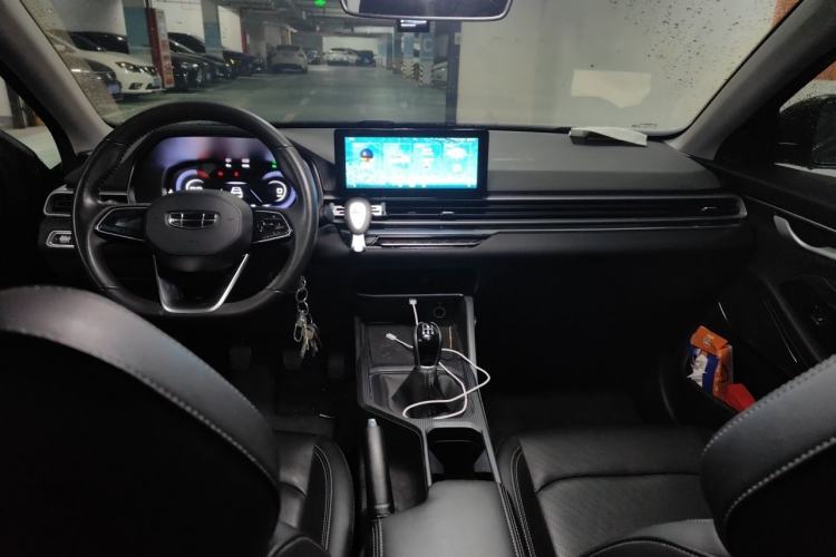 Used Geely Auto Emgrand 2022 4th Generation 1.5L Manual Elite Model Center Console