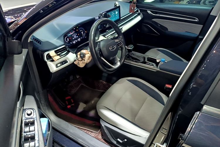 Used Geely Auto Emgrand 2022 4th Generation 1.5L CVT Flagship Model Driver Seat