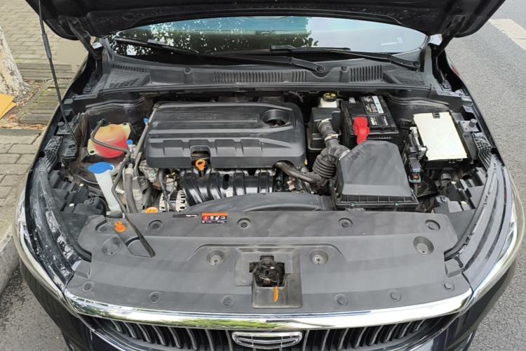 Used Geely Auto Emgrand 2022 4th Generation 1.5L CVT Flagship Model Engine Bay
