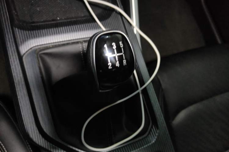 Used Geely Auto Emgrand 2022 4th Generation 1.5L Manual Elite Model Gear Lever
