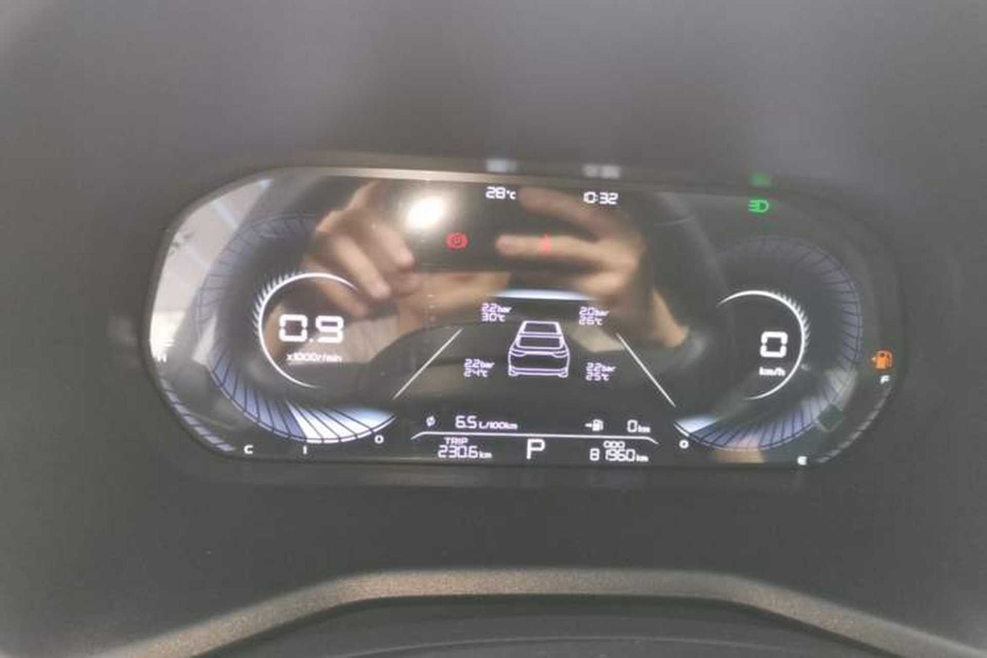 Used Geely Auto Emgrand 2022 4th Generation 1.5L CVT Flagship Model Instrument Cluster