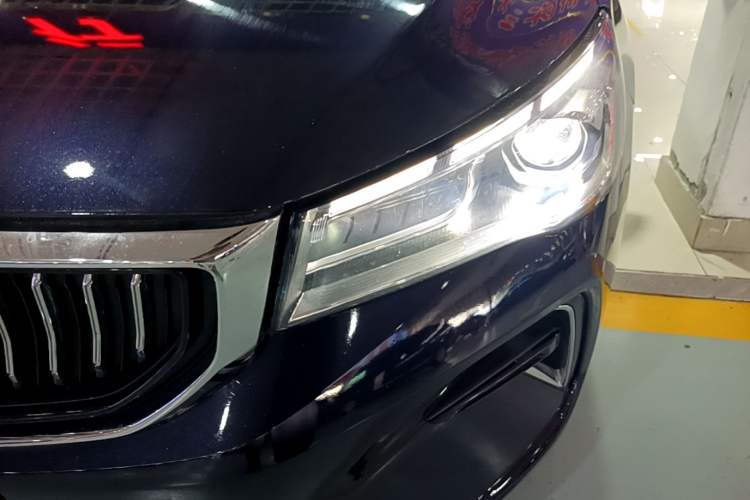 Used Geely Auto Emgrand 2022 4th Generation 1.5L CVT Flagship Model Left Front Headlight