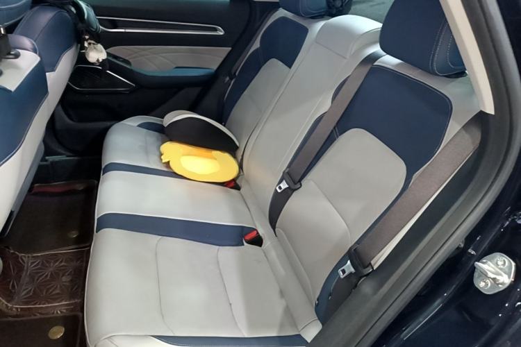 Used Geely Auto Emgrand 2022 4th Generation 1.5L CVT Flagship Model Left Rear Seat