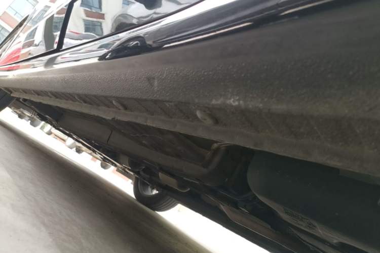 Used Geely Auto Emgrand 2022 4th Generation 1.5L CVT Flagship Model Left Side Sill