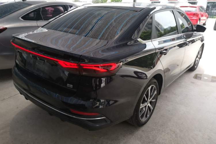 Used Geely Auto Emgrand 2022 4th Generation 1.5L CVT Flagship Model Rear Right 45 Deg