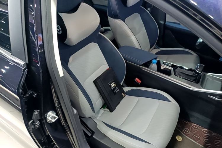 Used Geely Auto Emgrand 2022 4th Generation 1.5L CVT Flagship Model Right Front Seat