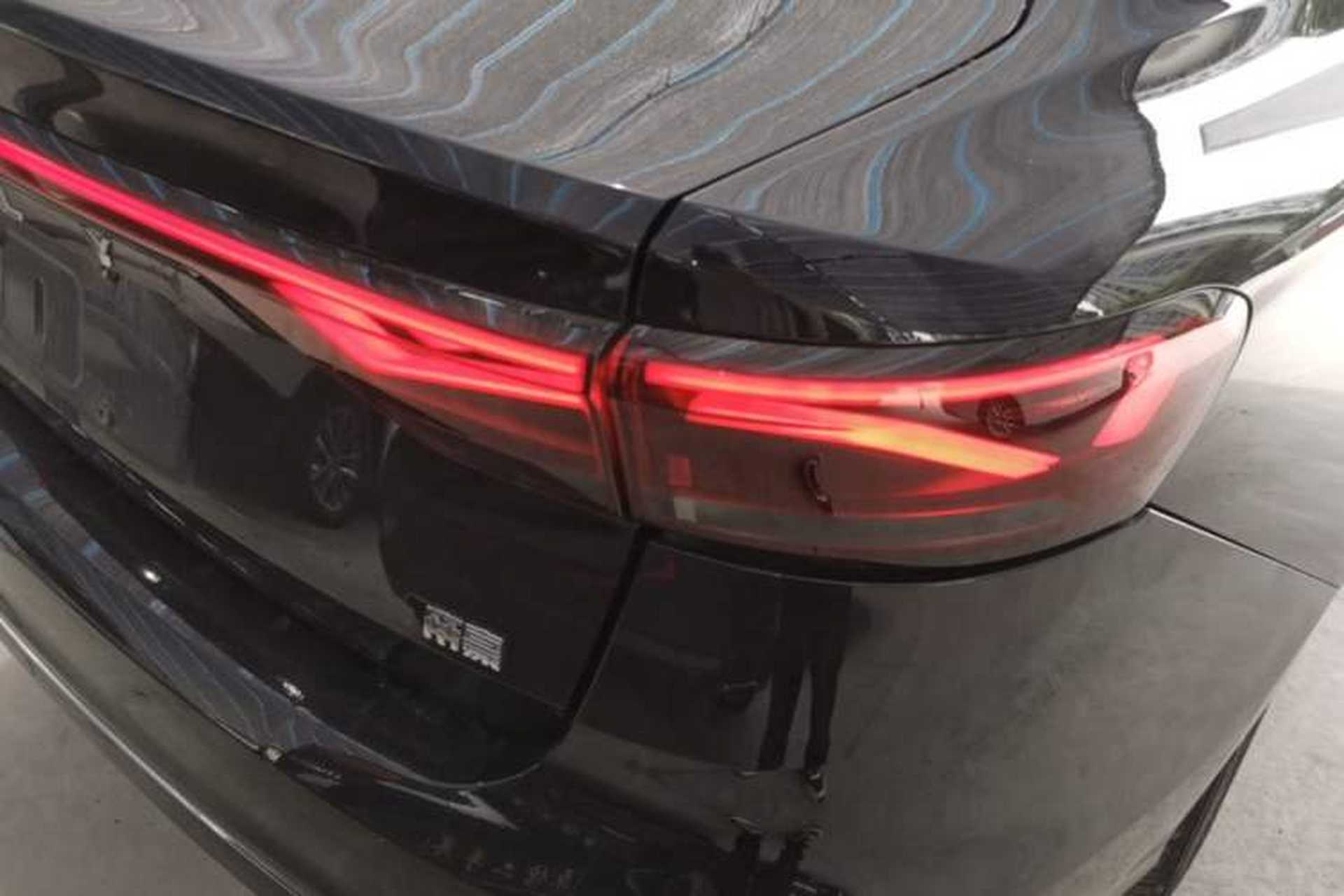 Used Geely Auto Emgrand 2022 4th Generation 1.5L CVT Flagship Model Right Rear Taillight