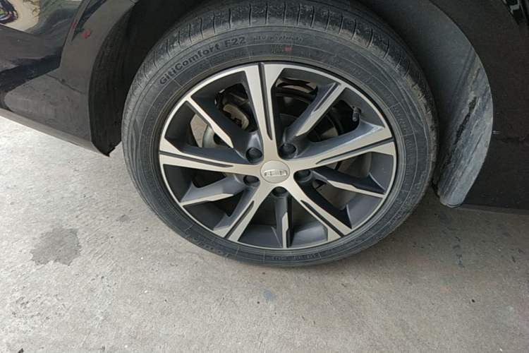 Used Geely Auto Emgrand 2022 4th Generation 1.5L CVT Luxury Model Right Rear Wheel Hub