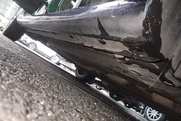 Used Geely Auto Emgrand 2022 4th Generation 1.5L CVT Luxury Model Right Side Sill