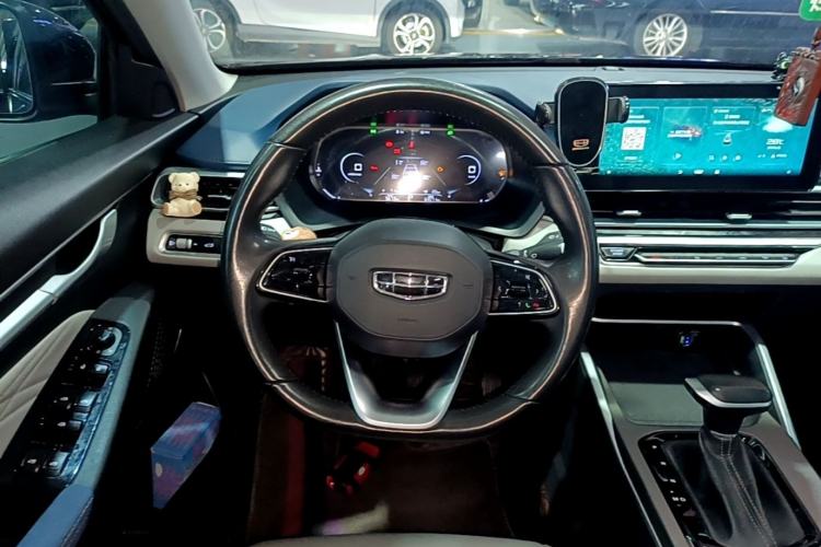 Used Geely Auto Emgrand 2022 4th Generation 1.5L CVT Flagship Model Steering Wheel