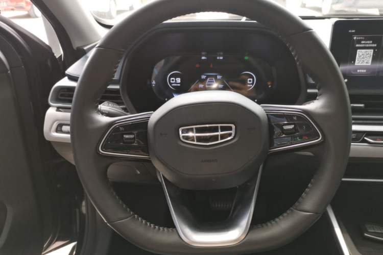 Used Geely Auto Emgrand 2022 4th Generation 1.5L CVT Flagship Model Steering Wheel