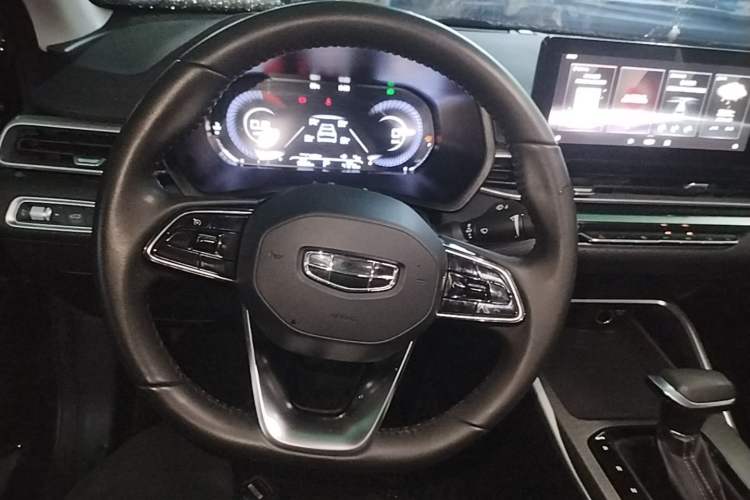 Used Geely Auto Emgrand 2022 4th Generation 1.5L CVT Luxury Model Steering Wheel