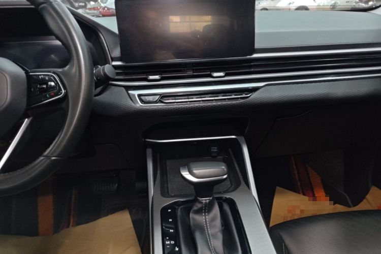 Used Geely Auto Emgrand 2022 4th Generation 1.5L CVT Luxury Model Audio And AC Panel
