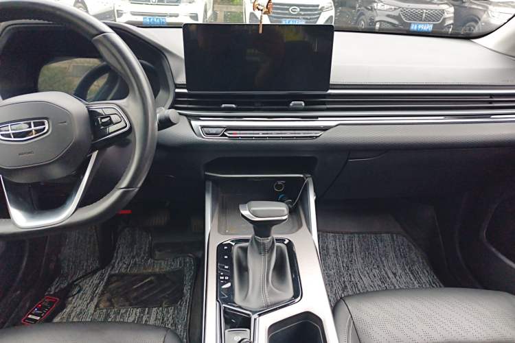 Used Geely Auto Emgrand 2022 4th Generation 1.5L CVT Elite Model Audio And AC Panel