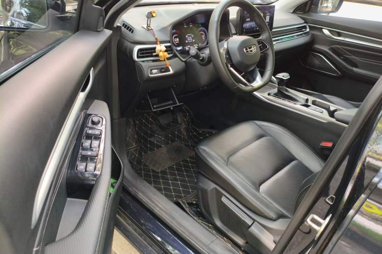 Used Geely Auto Emgrand 2022 4th Generation 1.5L CVT Luxury Model Driver Seat