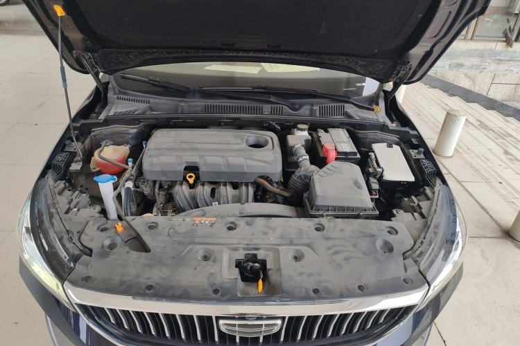 Used Geely Auto Emgrand 2022 4th Generation 1.5L CVT Flagship Model Engine Bay