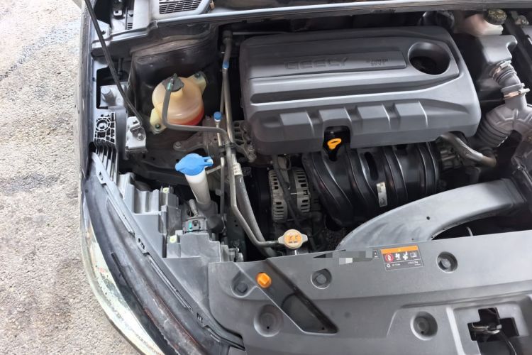 Used Geely Auto Emgrand 2022 4th Generation 1.5L CVT Flagship Model Engine Bay Right