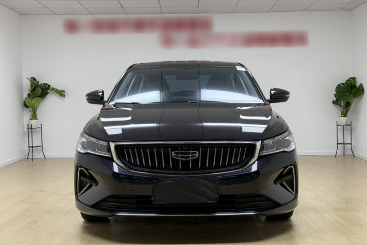 Used Geely Auto Emgrand 2022 4th Generation 1.5L Manual Elite Model Exterior 4