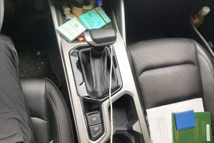 Used Geely Auto Emgrand 2022 4th Generation 1.5L CVT Luxury Model Gear Lever