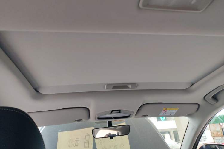 Used Geely Auto Emgrand 2022 4th Generation 1.5L CVT Flagship Model Headliner