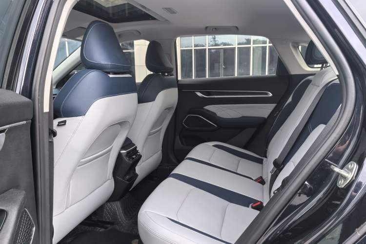Used Geely Auto Emgrand 2022 4th Generation 1.5L CVT Flagship Model Interior 7
