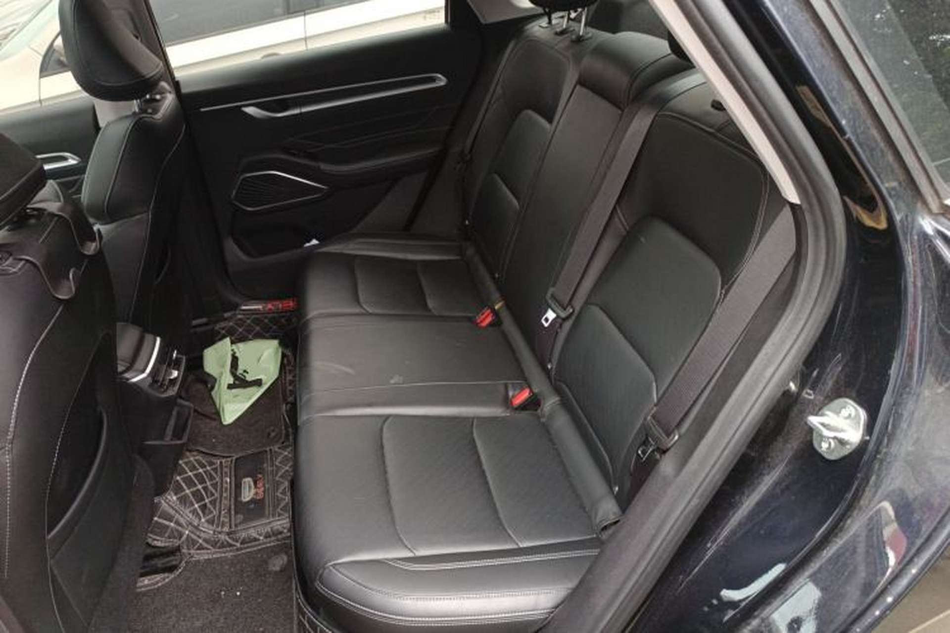 Used Geely Auto Emgrand 2022 4th Generation 1.5L CVT Luxury Model Left Rear Seat