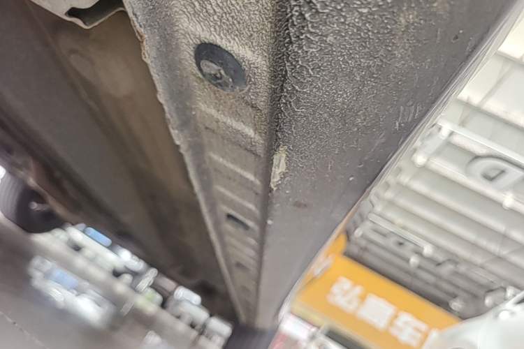 Used Geely Auto Emgrand 2022 4th Generation 1.5L CVT Flagship Model Left Side Sill