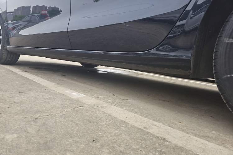 Used Geely Auto Emgrand 2022 4th Generation 1.5L CVT Luxury Model Left Side Sill