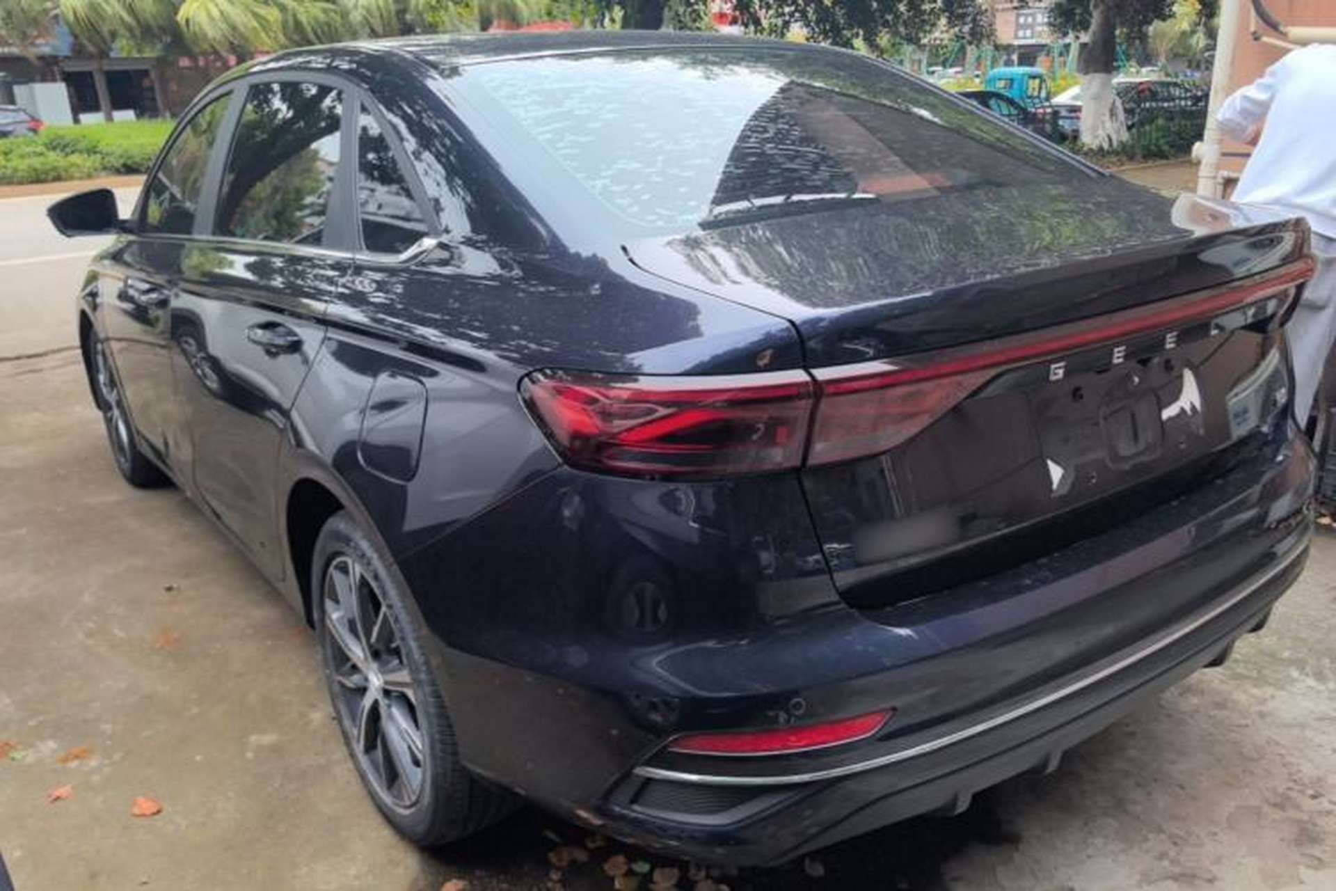 Used Geely Auto Emgrand 2022 4th Generation 1.5L CVT Flagship Model Rear Left 45 Deg