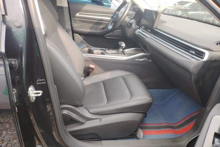 Used Geely Auto Emgrand 2022 4th Generation 1.5L CVT Luxury Model Right Front Seat