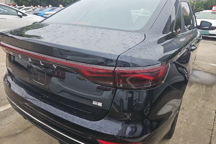 Used Geely Auto Emgrand 2022 4th Generation 1.5L CVT Luxury Model Right Rear Taillight