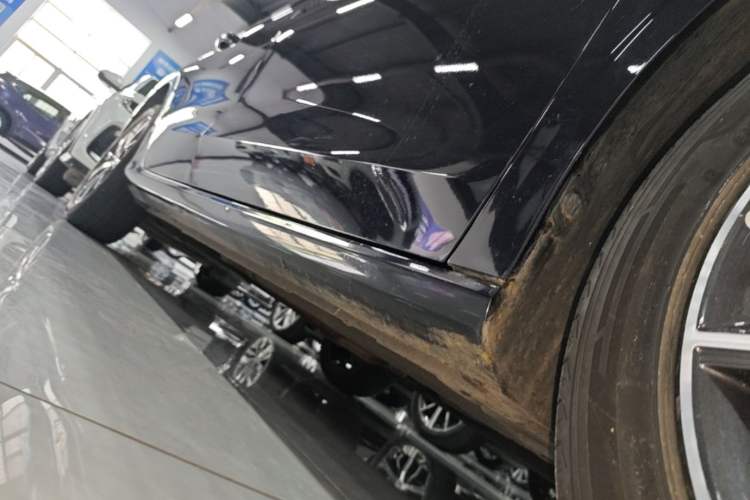 Used Geely Auto Emgrand 2022 4th Generation 1.5L CVT Luxury Model Right Side Sill