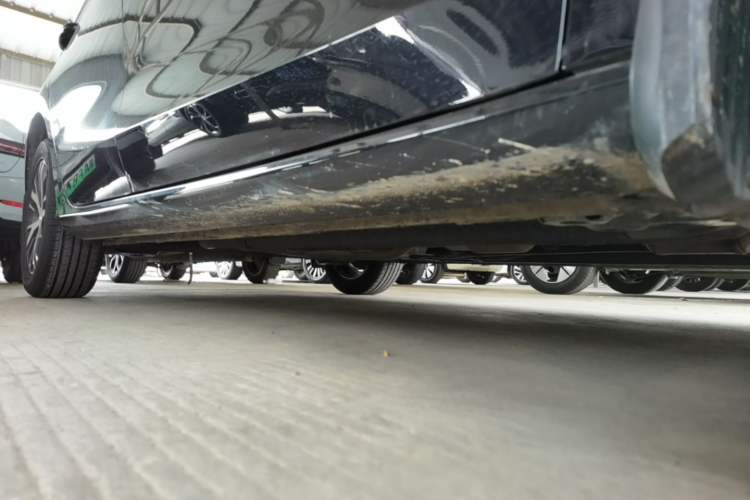Used Geely Auto Emgrand 2022 4th Generation 1.5L Manual Elite Model Right Side Sill